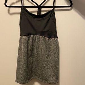 Women’s workout tank top